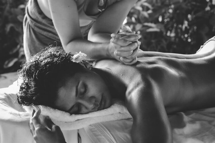 Masajes sensuales en Alicante: diferencias con los masajes eróticos
