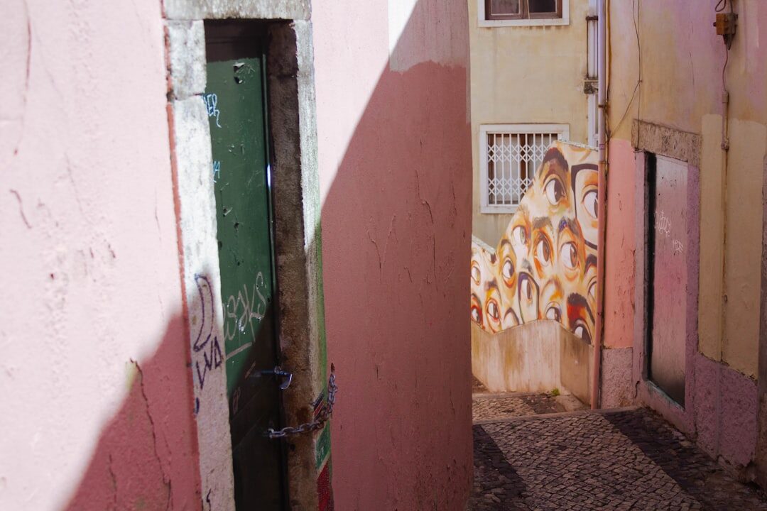 Zonas discretas en Torrevieja para encuentros íntimos
