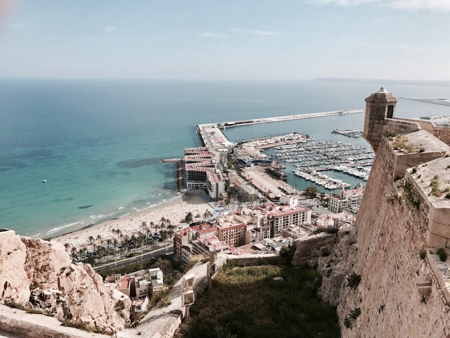 Rutas secretas y rincones con encanto: Alicante como nunca antes lo viste. 2 Photo Alicante