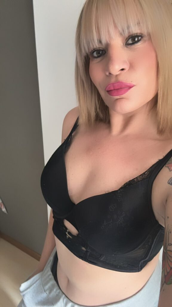 71269D75 9317 4F9C 882A C82DA00C8F24