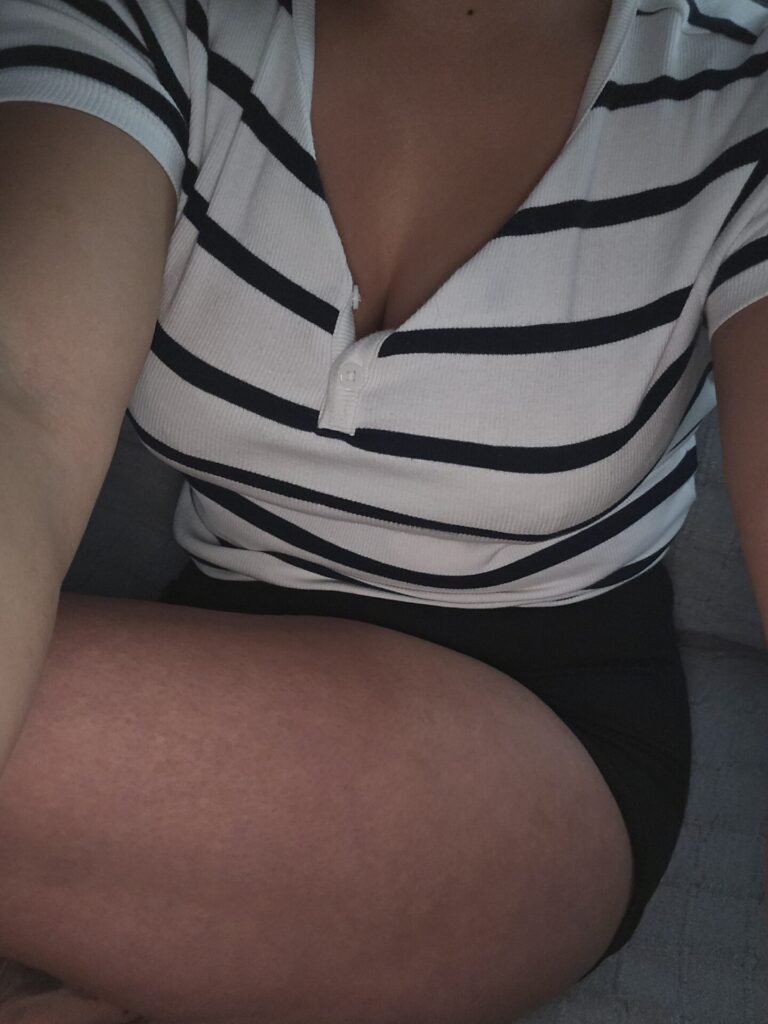 1748201073433826549389612823640