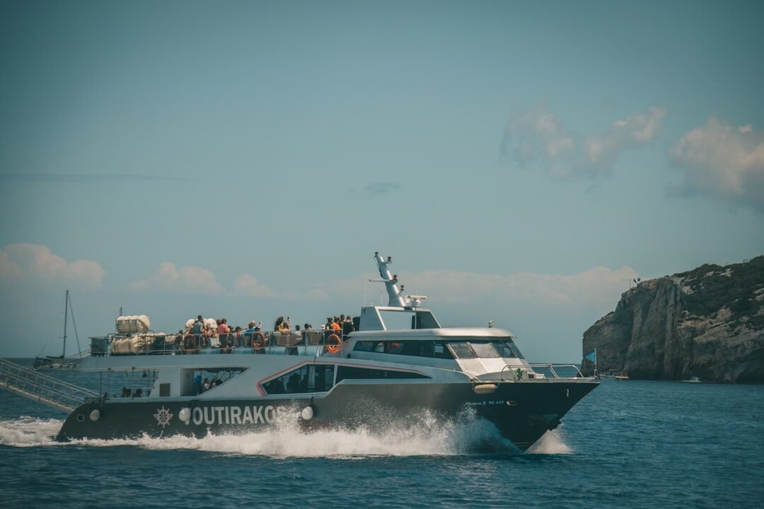 Cómo saber si una escort en Alicante es independiente o agencia