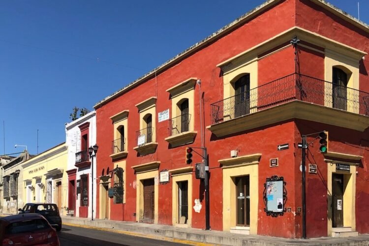 Cenas íntimas y veladas inolvidables: los mejores restaurantes de Torrevieja.